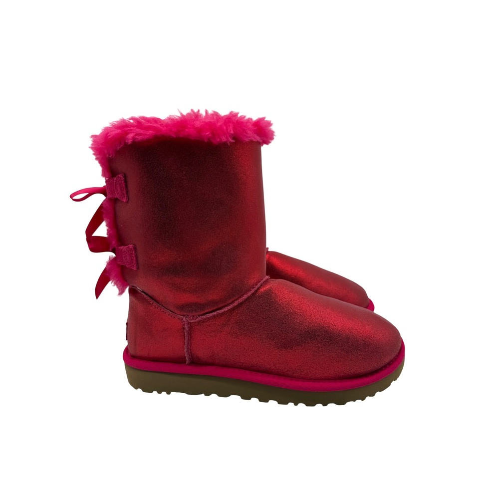 UGG Bailey Bow II Boots Womens 8 Pink Excellent Metallic Faux Fur 1132731